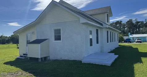 279 Goose Pond Road Marshallberg NC 28553