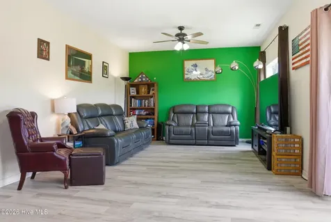 116 Bay Leaf Drive Currituck NC 27929