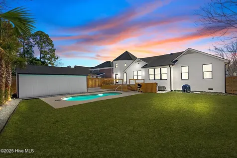 1224 Williamsburg Court Wilmington NC 28411