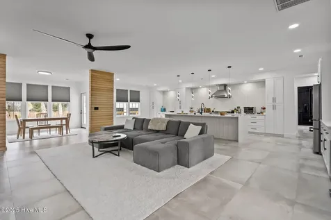 1224 Williamsburg Court Wilmington NC 28411