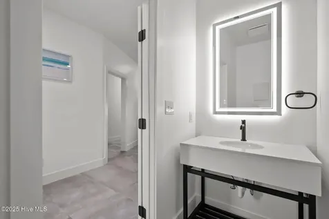 1224 Williamsburg Court Wilmington NC 28411