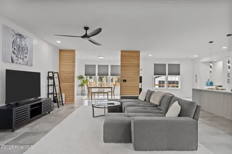 1224 Williamsburg Court Wilmington NC 28411