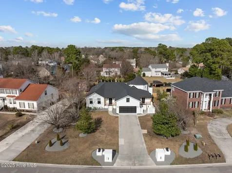 1224 Williamsburg Court Wilmington NC 28411