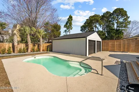 1224 Williamsburg Court Wilmington NC 28411