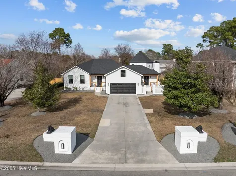 1224 Williamsburg Court Wilmington NC 28411