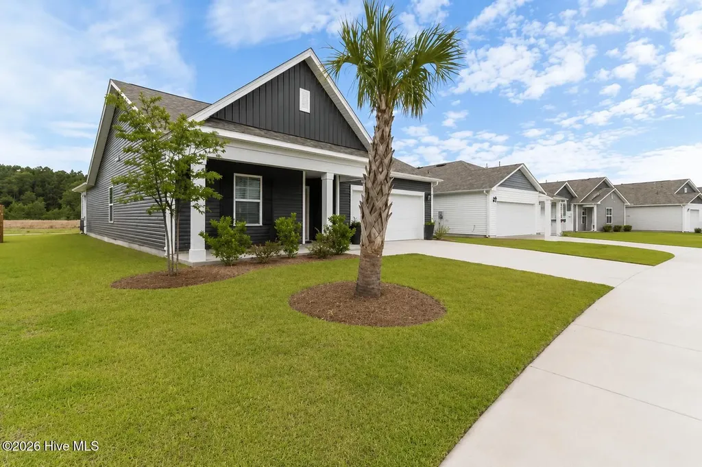 1119 King Eider Way Winnabow NC 28479