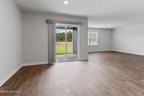 1119 King Eider Way Winnabow NC 28479