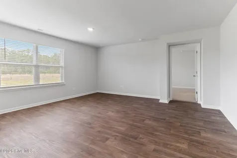 1119 King Eider Way Winnabow NC 28479