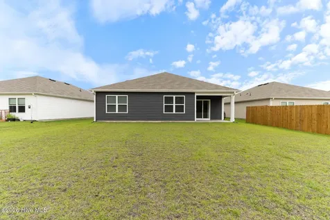 1119 King Eider Way Winnabow NC 28479