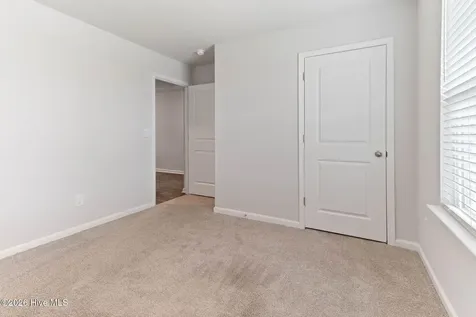 1119 King Eider Way Winnabow NC 28479