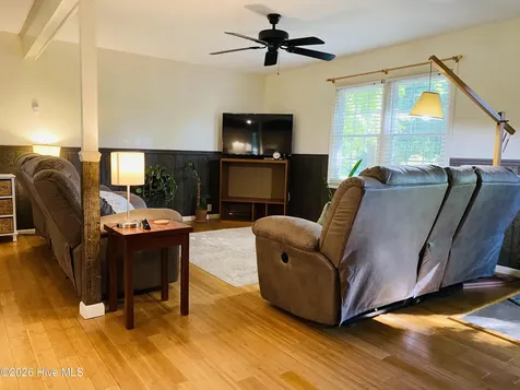 744 Mrs Tates Road Whiteville NC 28472