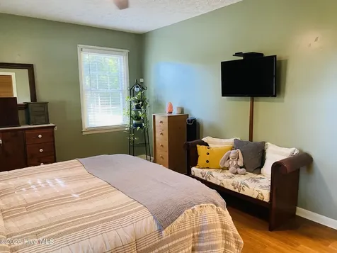 744 Mrs Tates Road Whiteville NC 28472