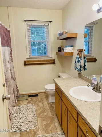 744 Mrs Tates Road Whiteville NC 28472