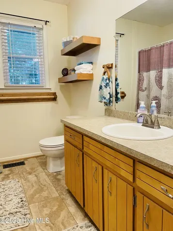744 Mrs Tates Road Whiteville NC 28472