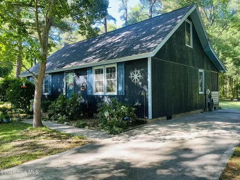744 Mrs Tates Road Whiteville NC 28472