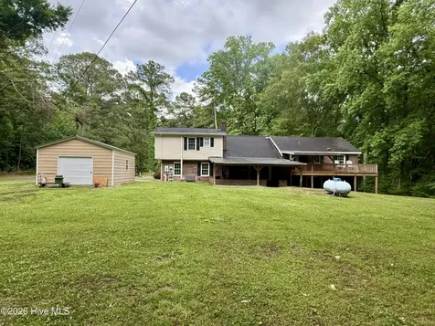 1191 Robin Lane Jamesville NC 27846