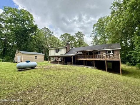 1191 Robin Lane Jamesville NC 27846