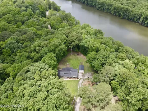 1191 Robin Lane Jamesville NC 27846