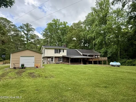 1191 Robin Lane Jamesville NC 27846