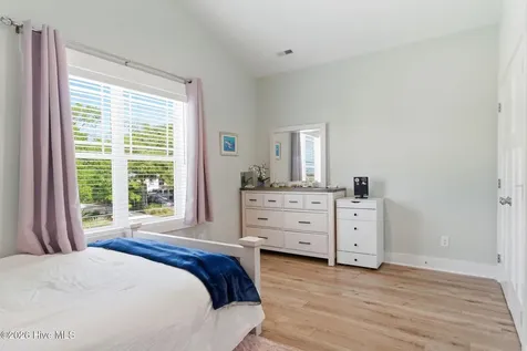 206 NE 61st Street Oak Island NC 28465