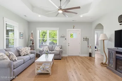 206 NE 61st Street Oak Island NC 28465