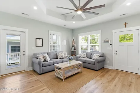 206 NE 61st Street Oak Island NC 28465