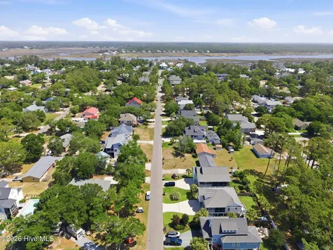 206 NE 61st Street Oak Island NC 28465