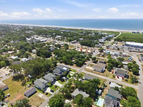 206 NE 61st Street Oak Island NC 28465