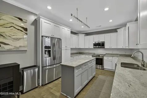 615 Southerland Farm Drive Wilmington NC 28411