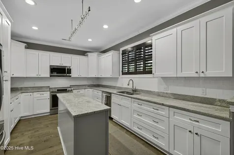 615 Southerland Farm Drive Wilmington NC 28411