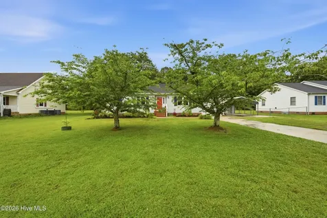 2507 Redgate Drive Elizabeth City NC 27909