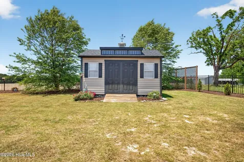 30 Gloria Grande Court Willow Spring NC 27592