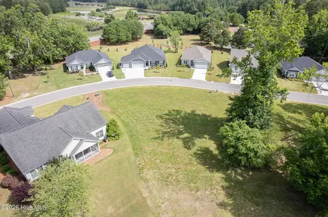 111 Firethorn Circle Wallace NC 28466
