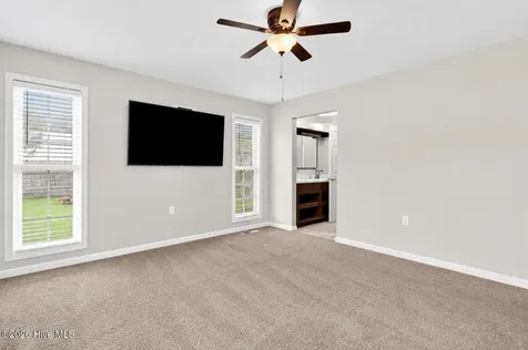 153 Giddens Street Newton Grove NC 28366