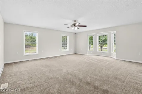 153 Giddens Street Newton Grove NC 28366