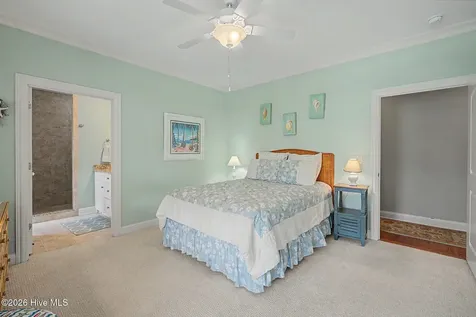 4211 Westland Lane Southport NC 28461