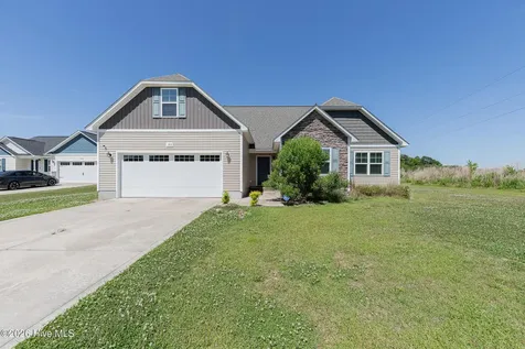 100 Mingo Drive Richlands NC 28574
