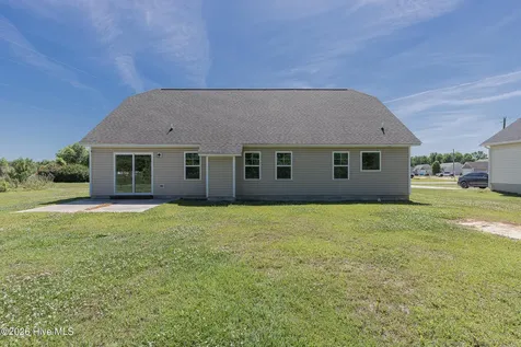 100 Mingo Drive Richlands NC 28574