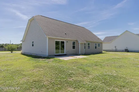 100 Mingo Drive Richlands NC 28574
