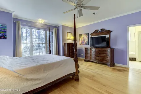 613 Clarendon Avenue Carolina Beach NC 28428