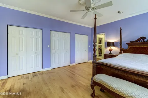 613 Clarendon Avenue Carolina Beach NC 28428