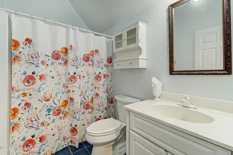 613 Clarendon Avenue Carolina Beach NC 28428