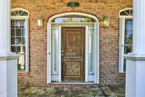 613 Clarendon Avenue Carolina Beach NC 28428