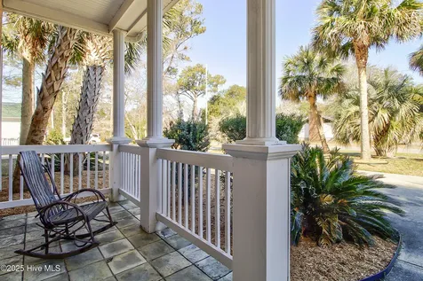 613 Clarendon Avenue Carolina Beach NC 28428