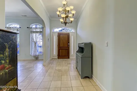 613 Clarendon Avenue Carolina Beach NC 28428