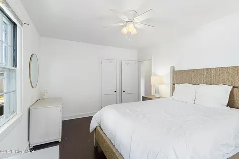 1710 Shepard Street Morehead City NC 28557