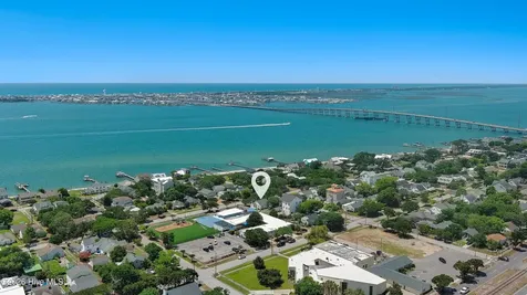 1710 Shepard Street Morehead City NC 28557