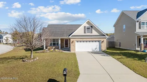 201 Quincy Court New Bern NC 28560