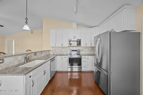 201 Quincy Court New Bern NC 28560