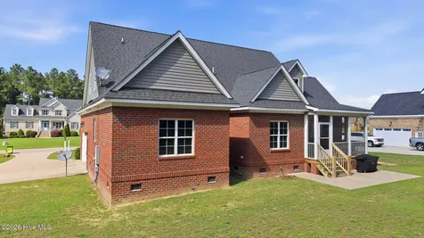 1665 Blue Heron Drive Nashville NC 27856